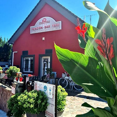 Penzion Škorpión Senec Exterior foto