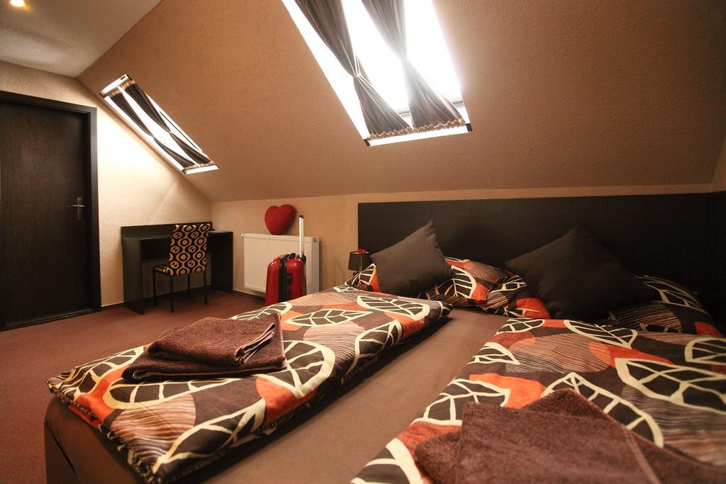 Penzion Škorpión Senec Quarto foto